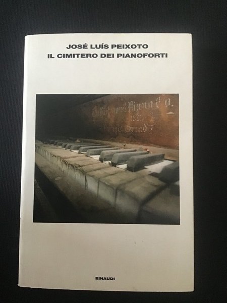 Il cimitero dei pianoforti
