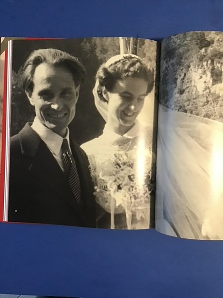 LA CONTESSA DEGLI ANGELI