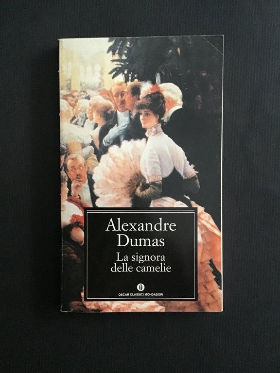 LA SIGNORA DELLE CAMELIE
