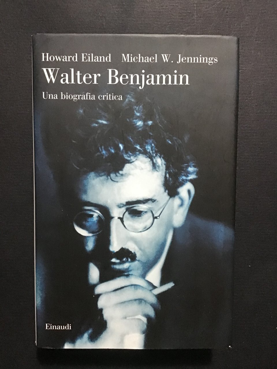 WALTER BENJAMIN. UNA BIOGRAFIA CRITICA