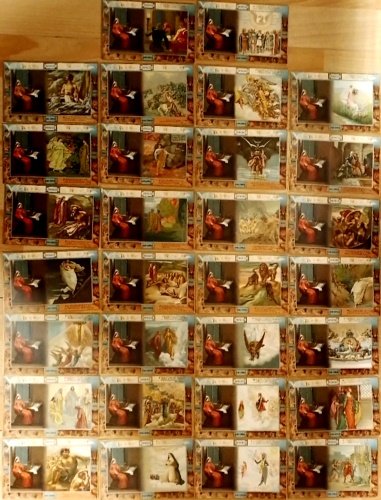 Divina commedia. 30 cartoline a colori non viaggiate illustrate dai seguenti artisti: V. Faini, F. Torrini, A. Alessandrelli , A Corsi. La sopracoperta indica che il contenuto è relativo alle cartoline dell'Inferno, invece le cartoline sono tratte dalle tre cantiche. Le cartoline sono completamente colorate con riquadri in oro in stampa pregevole.