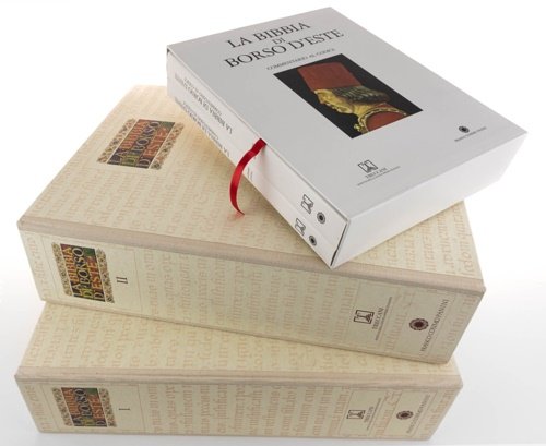 La Bibbia di Borso d'Este. Stampa con speciale retino ad aggregazione variabile, riproduzione dell'oro in lamina con trancia a caldo, successivo trattamento di invecchiamento e rilievo della lamina, fustellatura a pagina singola. Legatura realizzata a mano, ciascun tomo presenta un medaglione e due fermagli in argento e placcati d’oro zecchino. Realizzato tra il 1455 e il 1461 per Borso d'Este, è considerato il più ricco manoscritto miniato giunto sino a noi. Almeno 5.000 immagini formano una galleria d’arte rinascimental