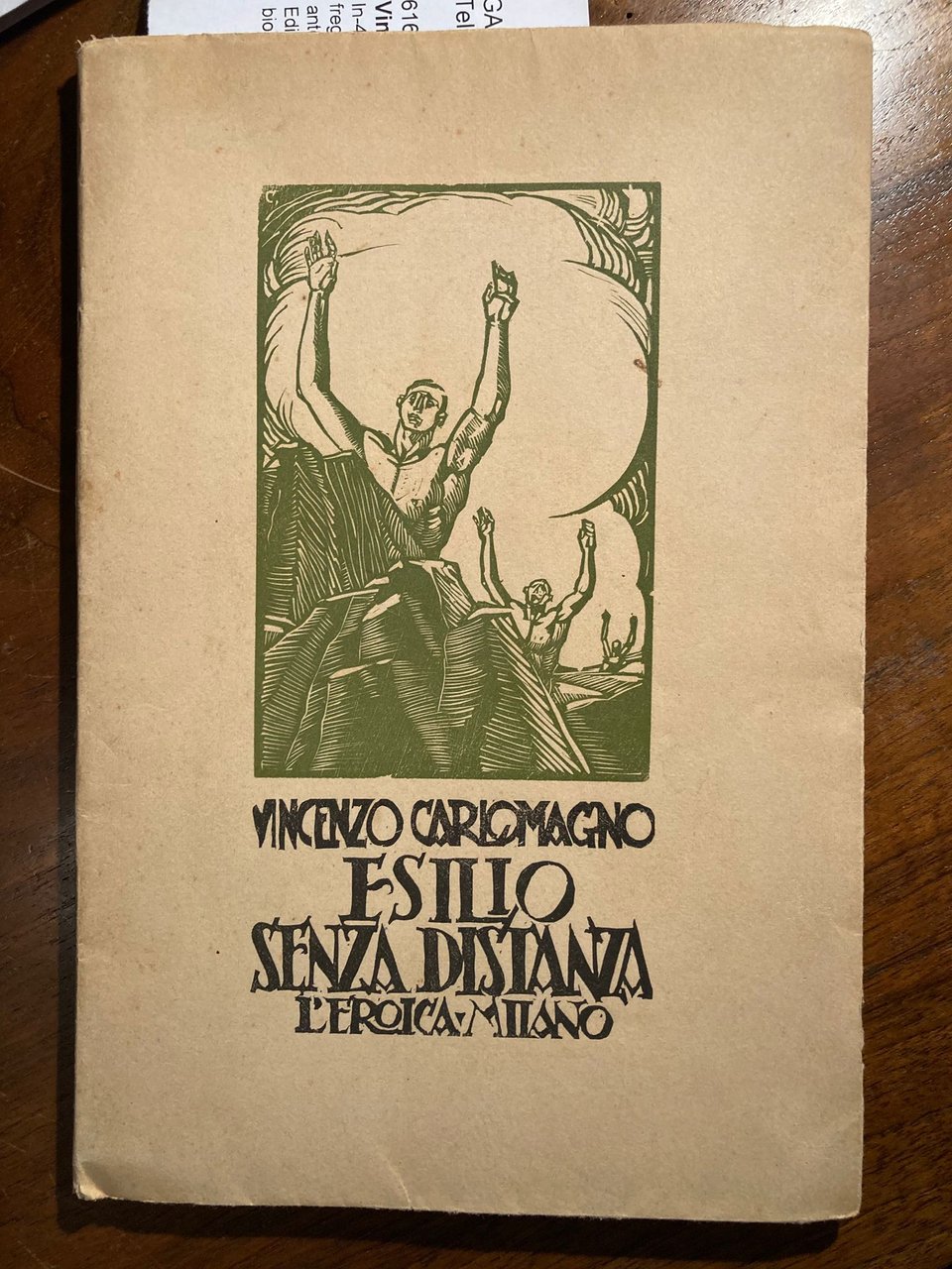 Esilio senza distanza