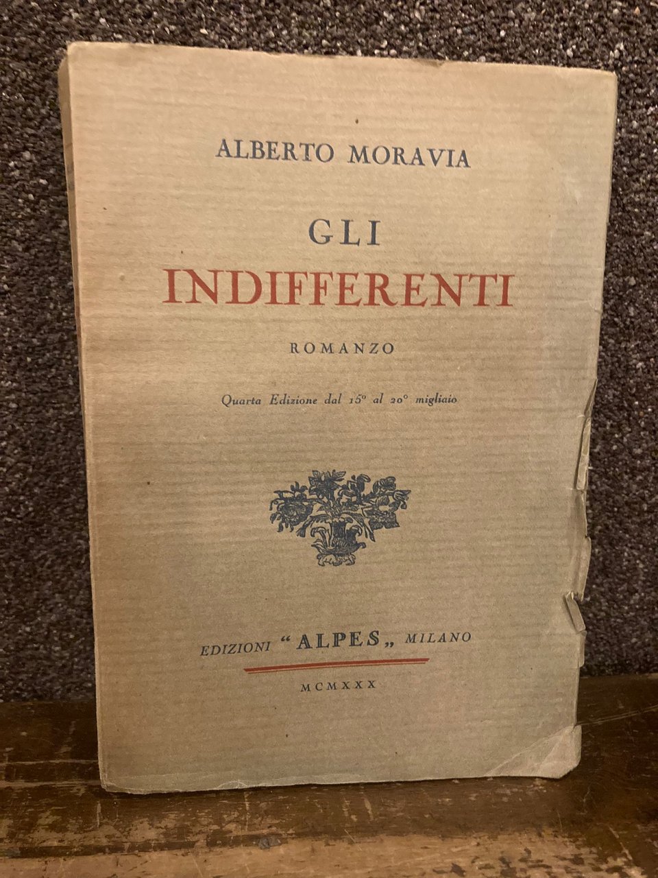 Gli Indifferenti. Romanzo Quarta edizione (dal 10° al 15°migliaio) | Immagine principale