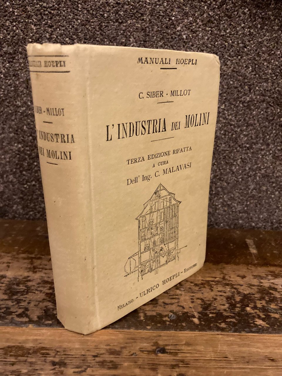 L'industria dei molini. Terza edizione rifatta a cura dell' Ing. … | Immagine principale