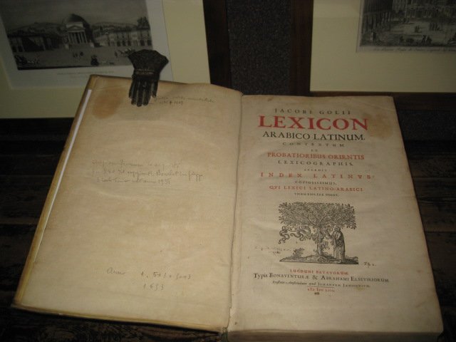Lexicon Arabico - Latinum, contextum ex probatioribus Orientis lexicographis. Accedit …