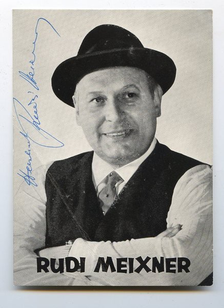 Portraitpostkarte mit eigenh. U.