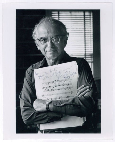 Portraitphotographie mit eigenh. Widmung und U.