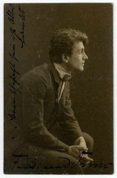 Portraitpostkarte mit eigenh. Widmung und U.