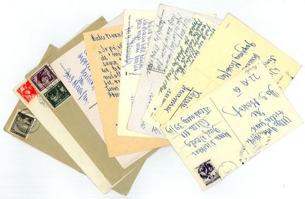 3 eigenh. Briefe und 7 eh. (Bild-)Postkarten mit U.