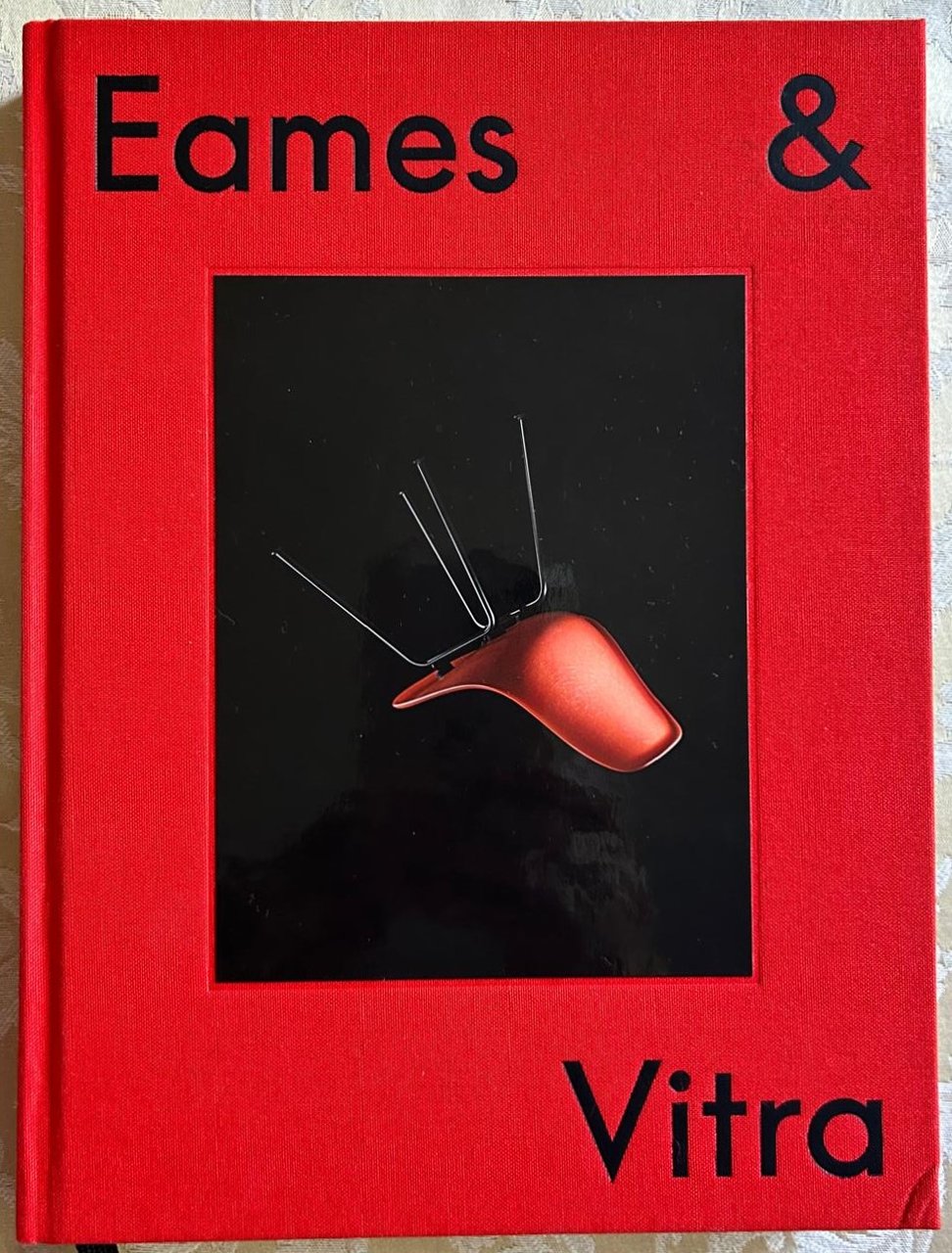 EAMES & VITRA.