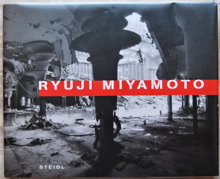 RYUJI MIYAMOTO.