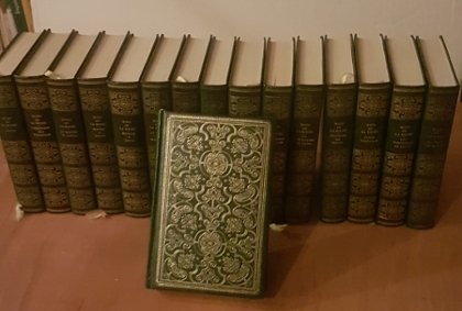 Les Jalna . Complet En 16 Volumes .