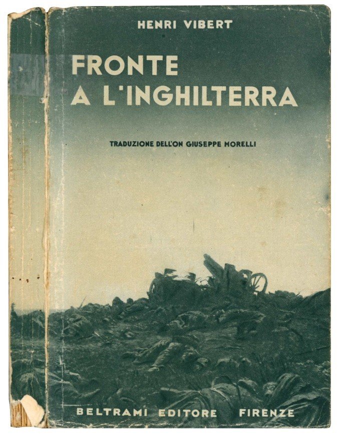 Fronte a l'Inghilterra.