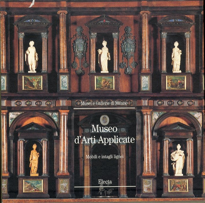 Museo d'Arti Applicate. Mobili e intagli lignei