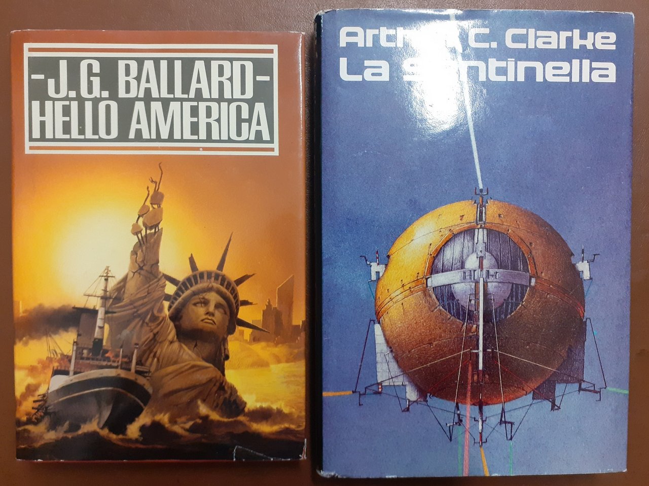 Ballard, Hello America – Clarke, La sentinella