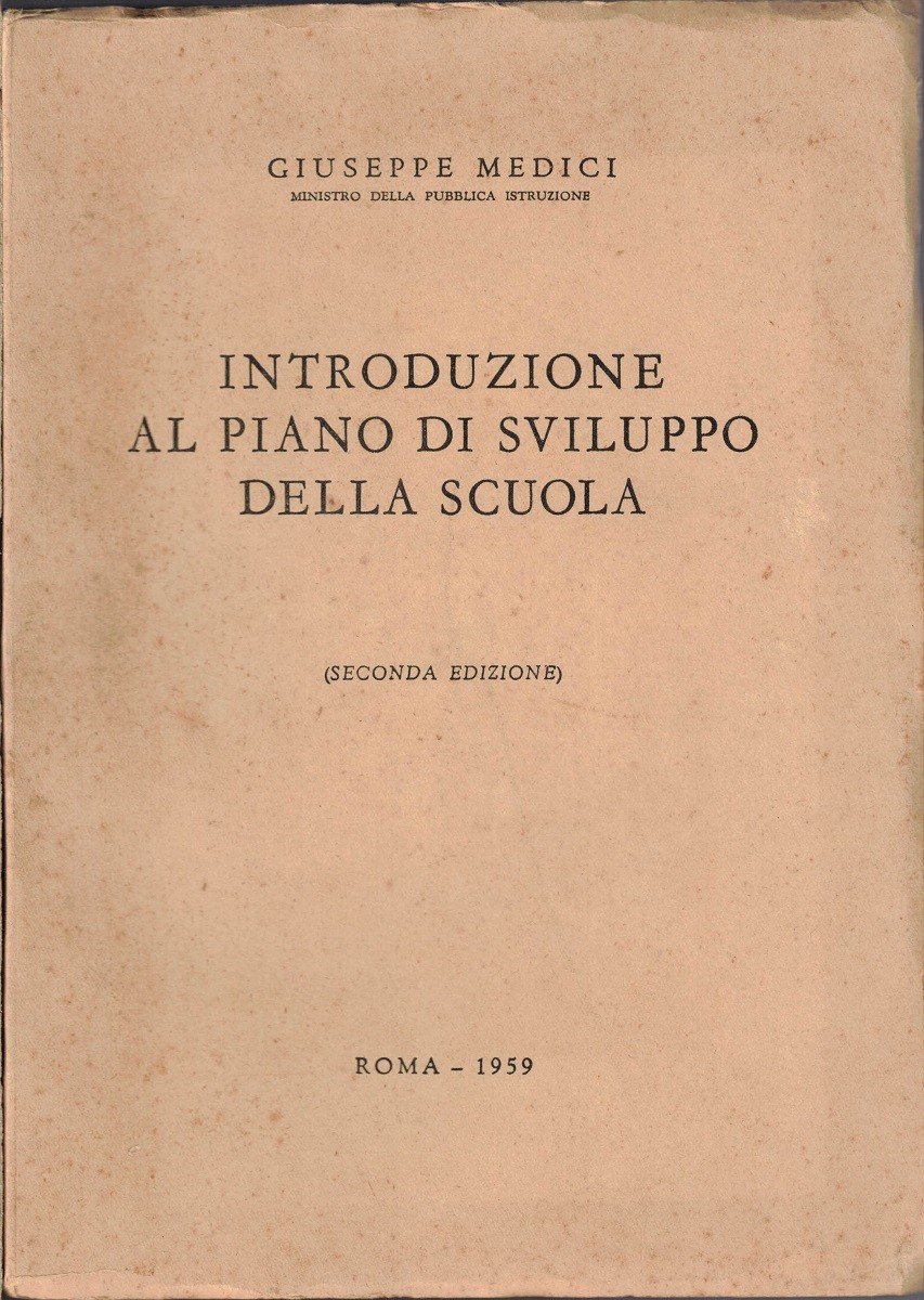 Medici, Introduzione al piano di sviluppo della scuola