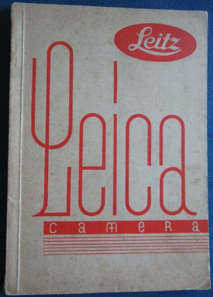 LE LEICA et ses accessoires.