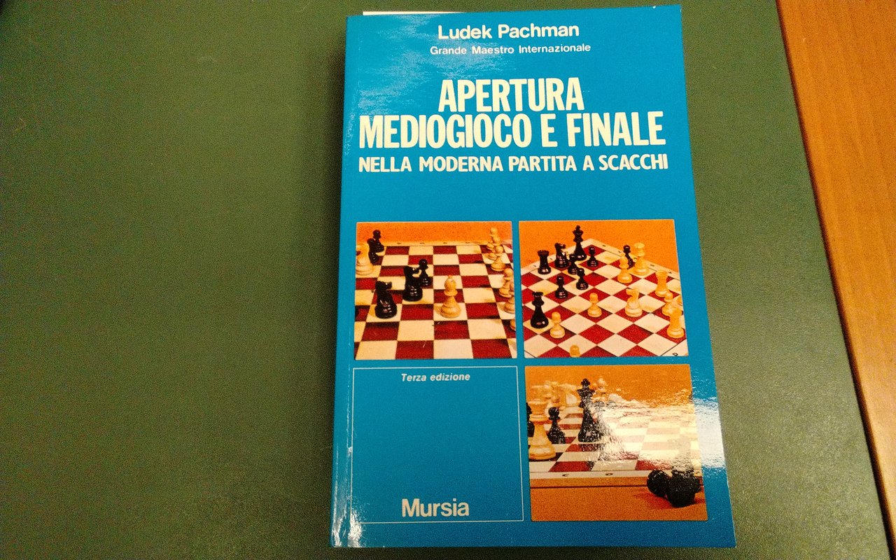 Apertura mediogioco e finale nella moderna partita a scacchi | Immagine principale