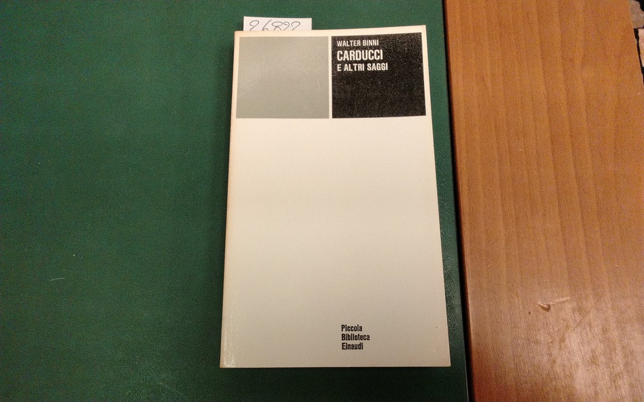 Carducci e altri saggi | Immagine principale