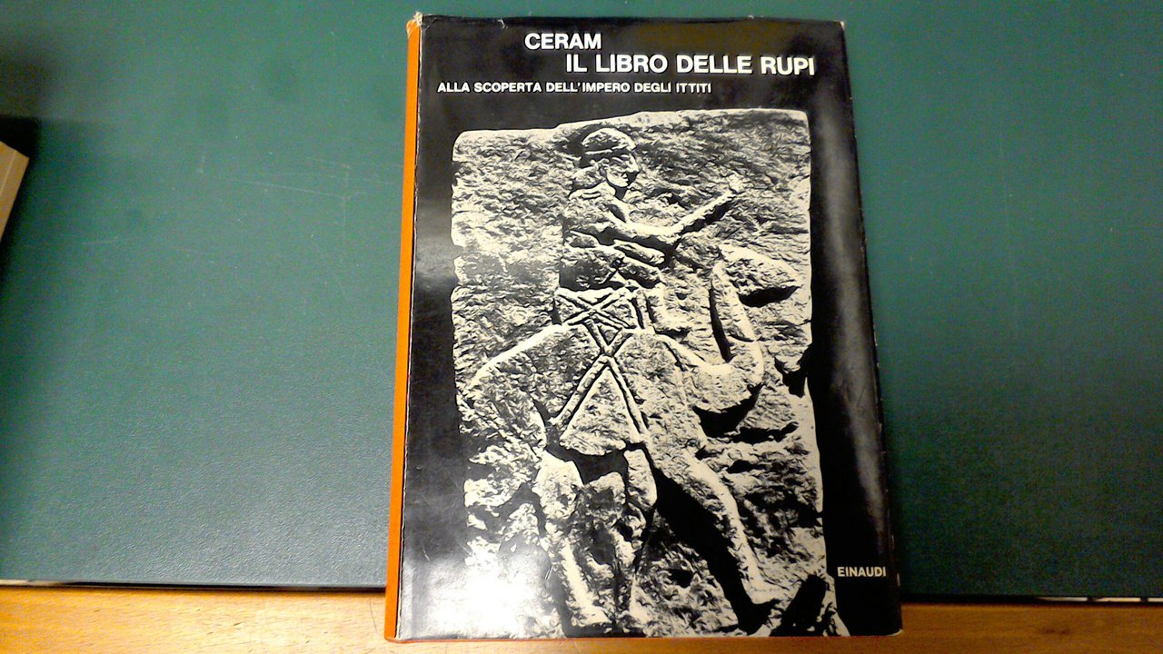 Il libro delle rupi