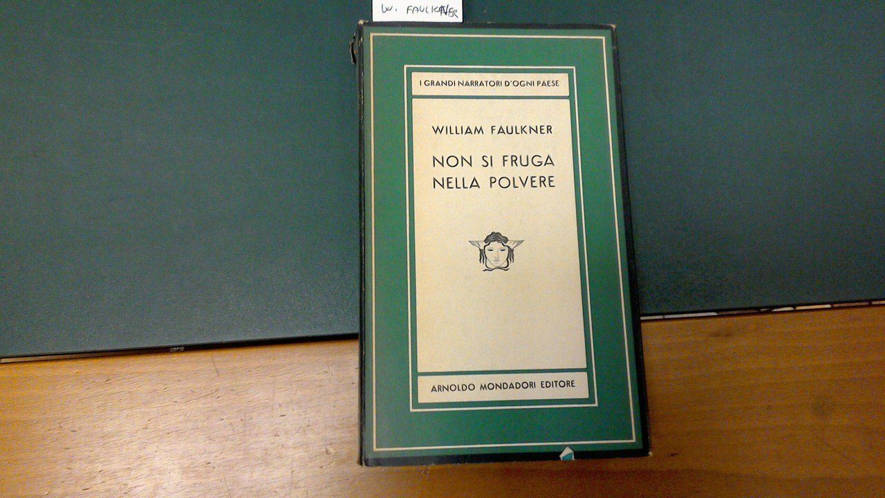 Non si fruga nella polvere
