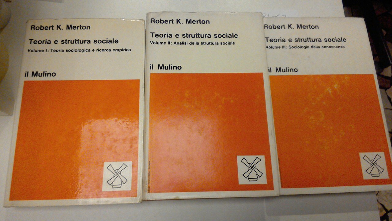 Teoria e struttura sociale