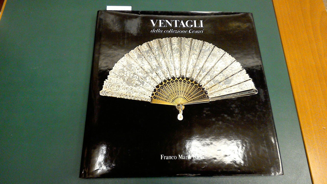 Ventagli della collezione Cesari