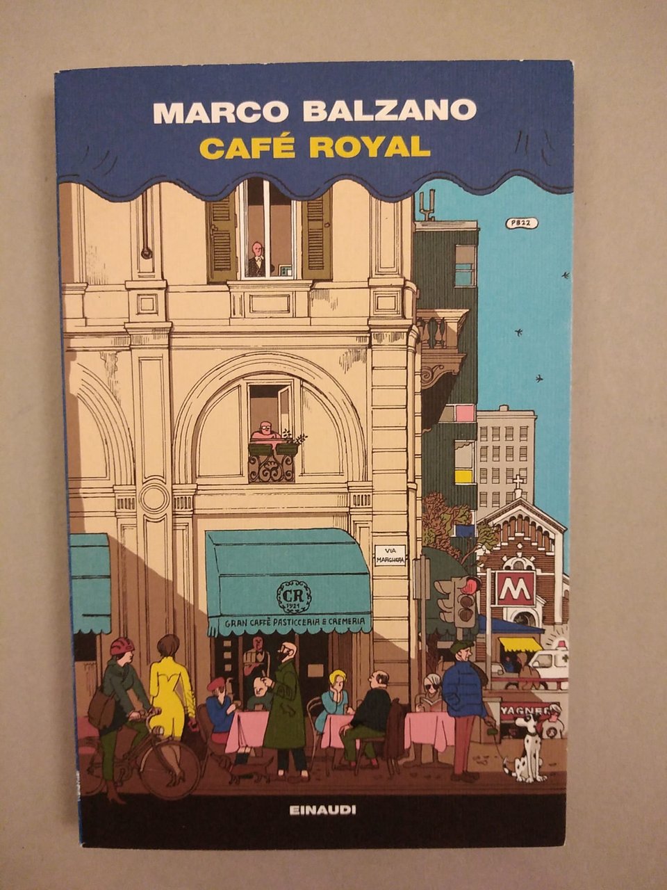 CAFE ROYAL