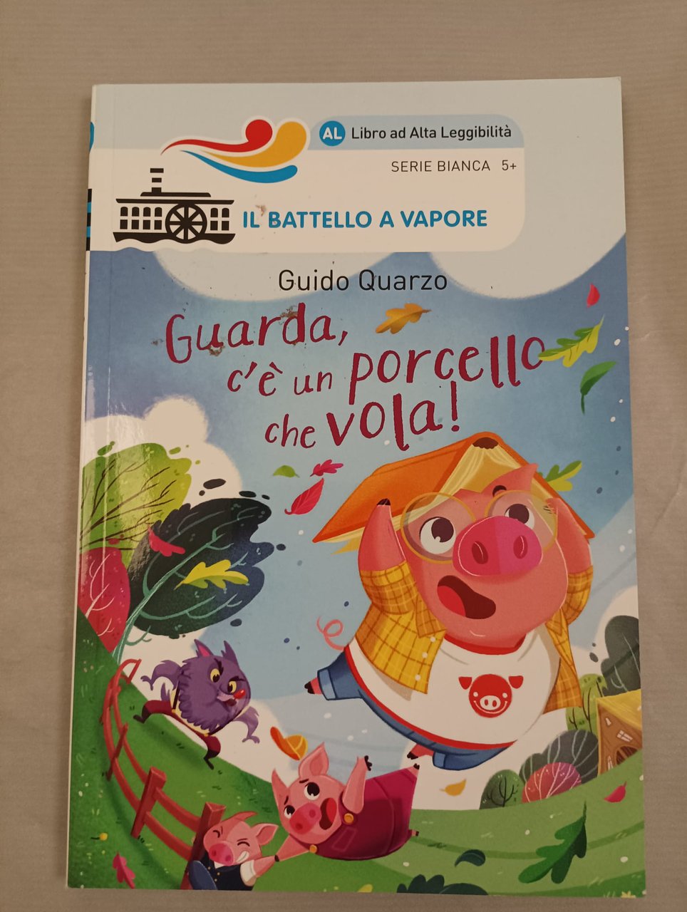 GUARDA, C'E UN PORCELLO CHE VOLA! EDIZ. AD ALTA LEGGIBILITA