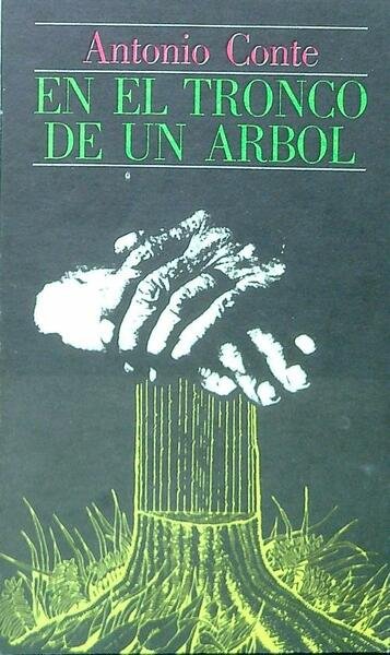 En el tronco de un arbol