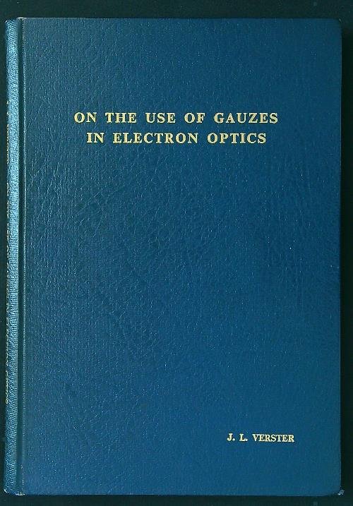 On the Use of Gauzes in Electron Optics