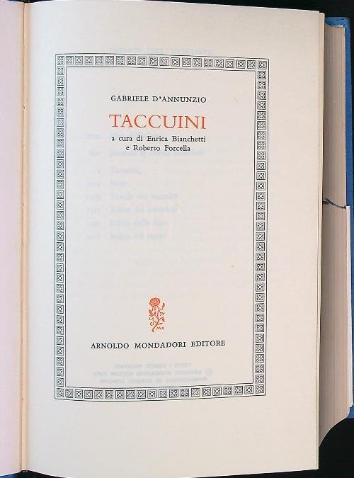 Taccuini cofanetto e sovracopertina mancante