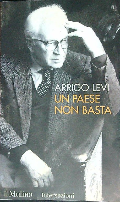Un paese non basta