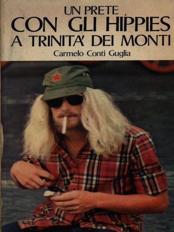 Un prete con gli hippies a Trinita' dei Monti