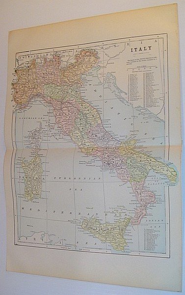 Colour Map of Italy: Circa 1902