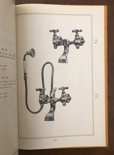 Accessori per Sale da Bagno verniciata alla nitro-cellulosa e cromati.