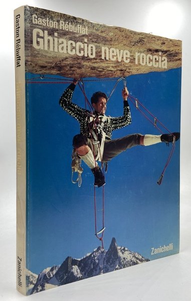 Ghiaccio neve roccia.