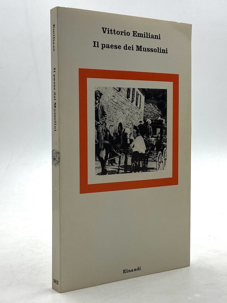 Il paese dei Mussolini.