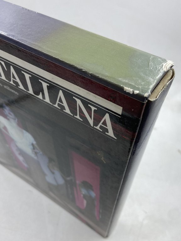 LA MODA ITALIANA DALL'ANTIMODA ALLO STILISMO. | Immagine Gallery 10