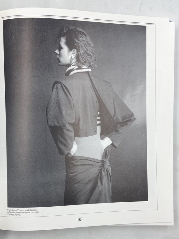 LA MODA ITALIANA DALL'ANTIMODA ALLO STILISMO. | Immagine Gallery 3