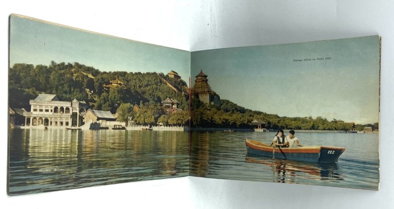 PEKIN. (Editions en Langues Étrangères, Pekin, octobre 1954)