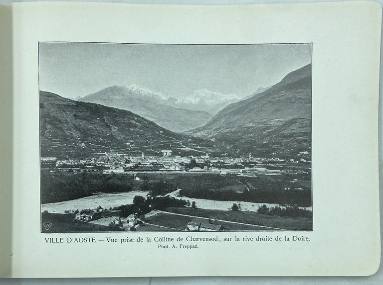 SOUVENIR VILLE D'AOSTE ET DE LA VALLÉE. Propriété réservée de …