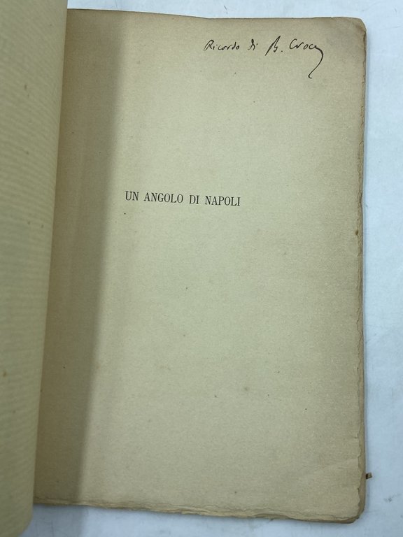 UN ANGOLO DI NAPOLI.