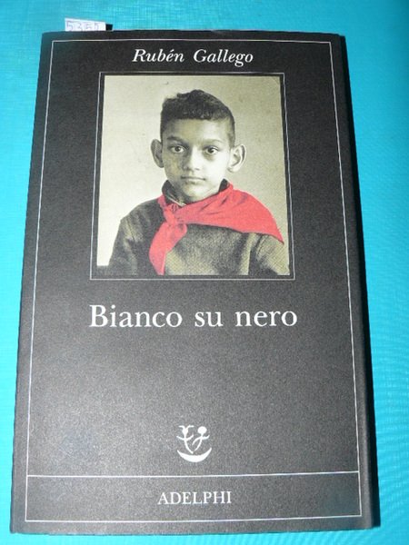 Bianco su nero. Traduzione di Elena Gori Corti. Cura editoriale … | Immagine Gallery 1