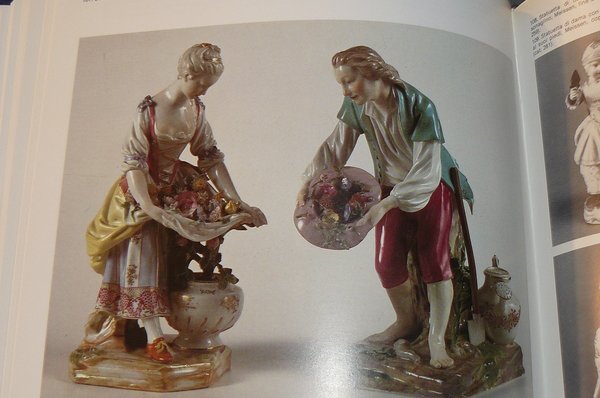 Museo Poldi Pezzoli. Ceramiche-vetri, mobili e arredi