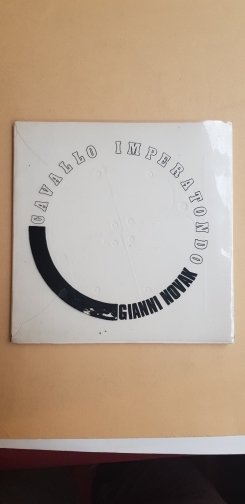 Cavallo imperatondo. Disegni di Giò Pomodoro. | Immagine principale