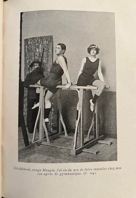 En Bombe. Roman modern. Illustrations photographiques.