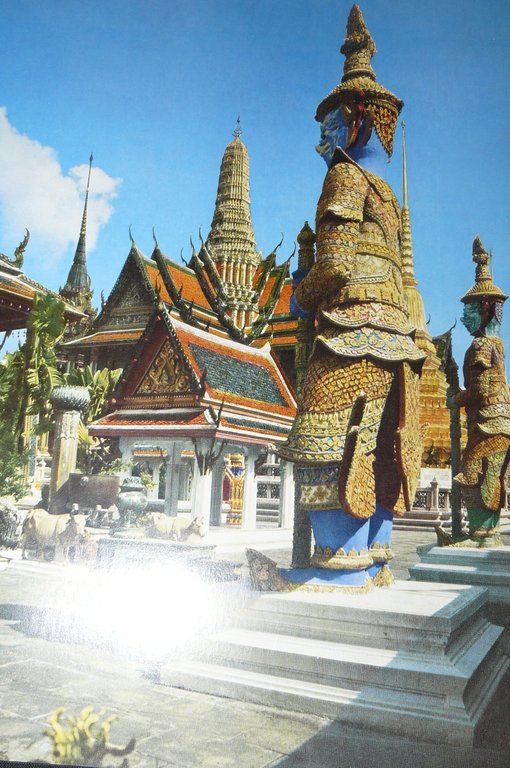 International photos. Band III. Herausgeber: Nikolaus Karpf