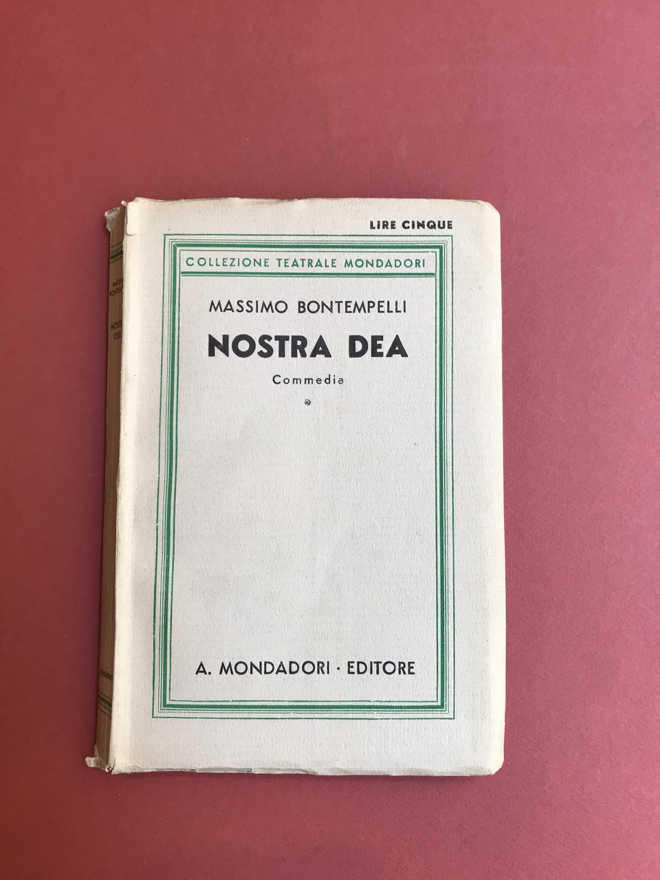 Nostra Dea. Commedia | Immagine principale